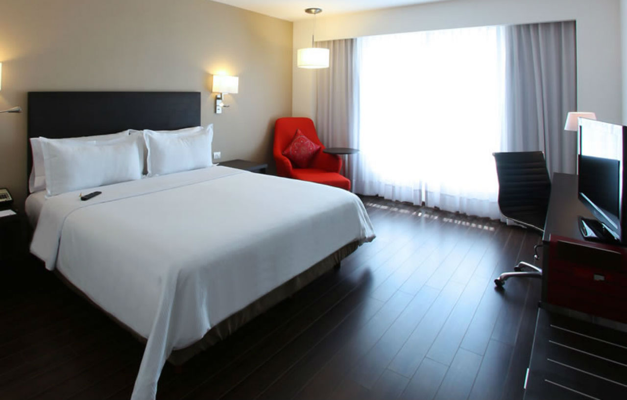 Fiesta Inn Cuautitlan Куаутітлан-Іскальї Екстер'єр фото
